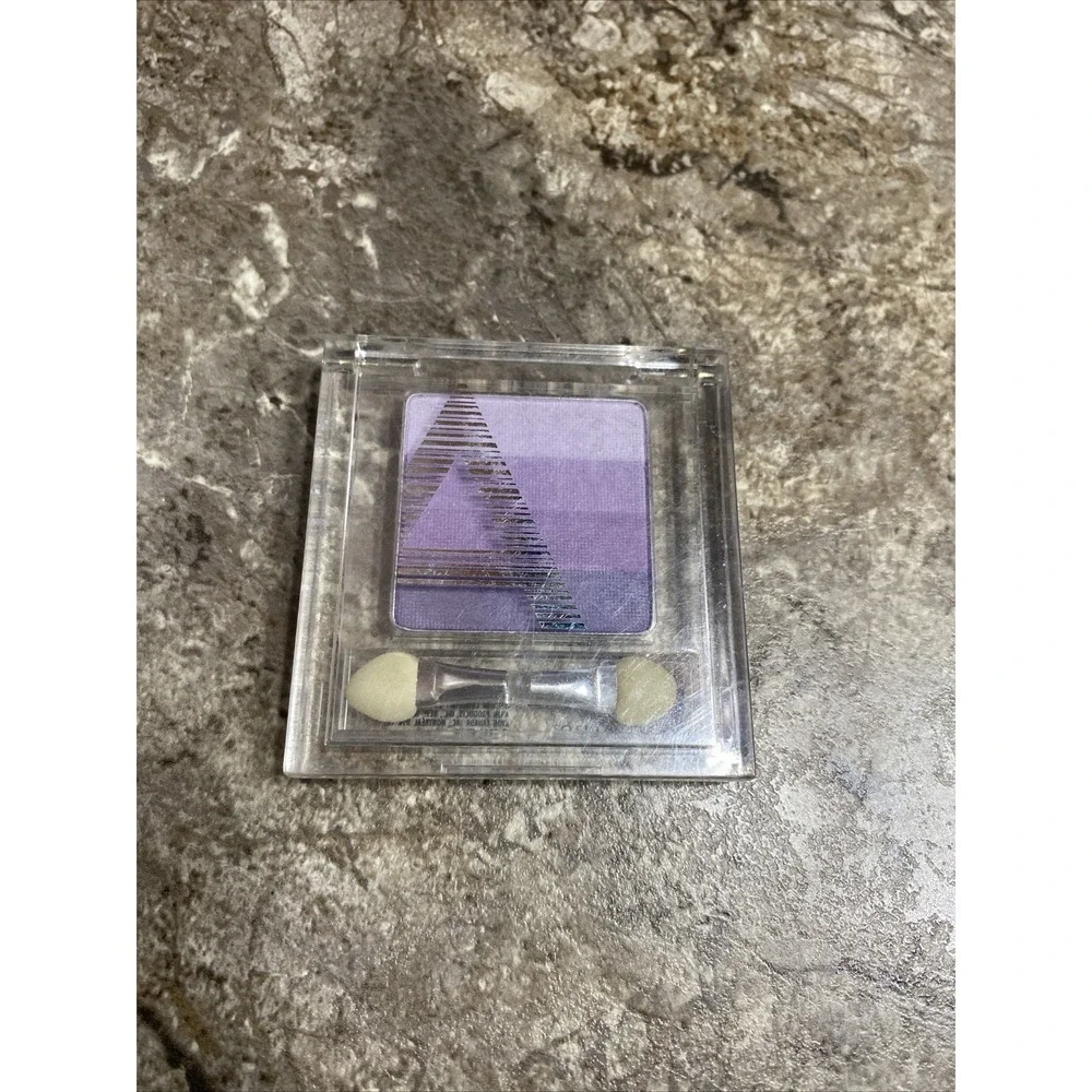 AVON Shades of Hue Eyeshadow -‎ Parade Of Plums Rare Eye Shadow
